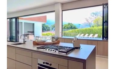 VENTA DE FINCA EN CONDOMINIO GUAYACANES, SAN JERONIMO, ANT. - AMOBLADA