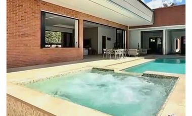 VENTA DE FINCA EN CONDOMINIO GUAYACANES, SAN JERONIMO, ANT. - AMOBLADA