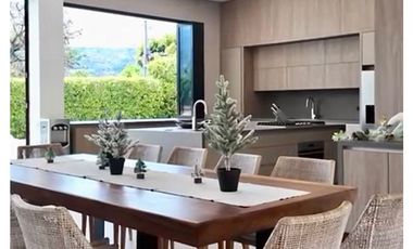VENTA DE FINCA EN CONDOMINIO GUAYACANES, SAN JERONIMO, ANT. - AMOBLADA
