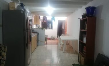 VENTA DE CASA EN CIUDAD VALENCIA - FLORIDABLANCA