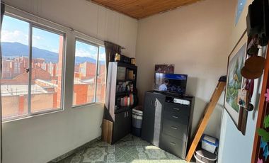 SE VENDE HERMOSA CASA EN LA URBANIZACIÓN VILLAMARA
