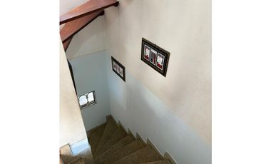 SE VENDE HERMOSA CASA EN LA URBANIZACIÓN VILLAMARA