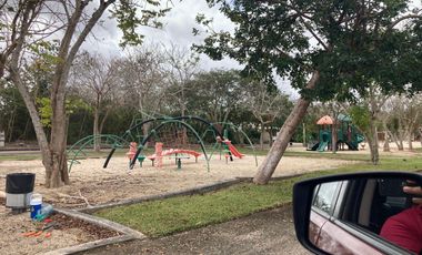 Venta Terreno Residencial Dentro De Privada YAXLUM, Yucatan