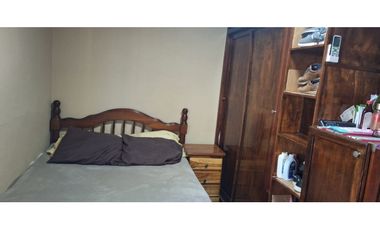 Vivienda a la Venta con local para tienda