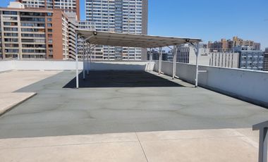 Edificio institucional  de oficinas en arriendo