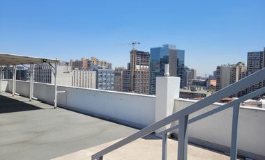 Edificio institucional  de oficinas en arriendo