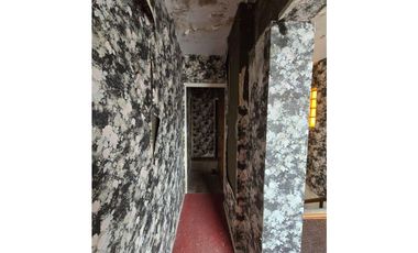 Chalet 3 amb. Azcuenaga al 600