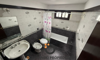 DUPLEX 4 AMBIENTES EN VENTA ZONA CENTRO (VILLA GESELL)