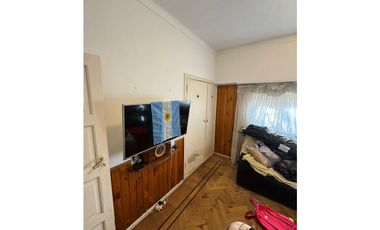 CHALET DE 4 AMBIENTES - BARRIO POMPEYA