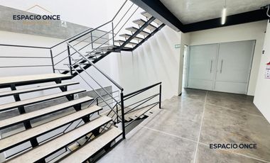 Edificio Comercial en Lomas de Cortes