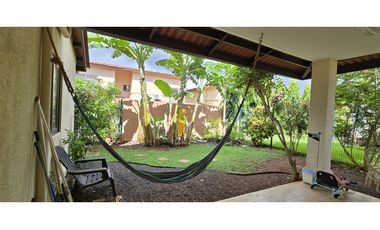 Venta de Cómoda Casa  en Woodlands, Panamá Pacifico