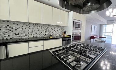 APARTAMENTO AMOBLADO PH YACHT CLUB AVENIDA BALBOA