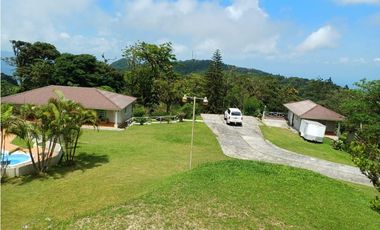 VENTA CASA ALTOS DEL MARIA 7632.86 M2 CON PISCINA CV