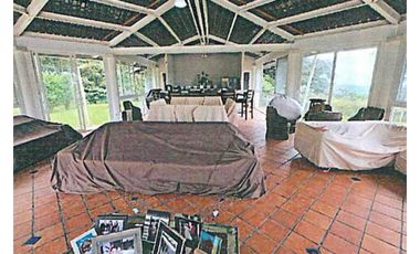 VENTA CASA ALTOS DEL MARIA 7632.86 M2 CON PISCINA CV