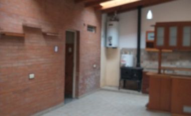 Chalet PH en alquiler en Sarandi Oeste