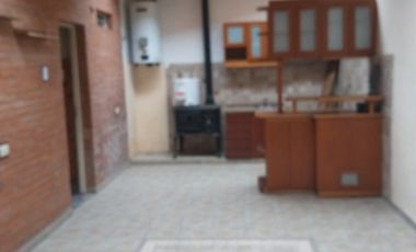 Chalet PH en alquiler en Sarandi Oeste