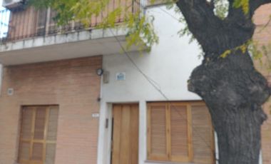 Chalet PH en alquiler en Sarandi Oeste