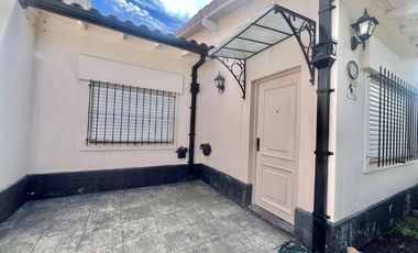 Casa en alquiler en Castelar Norte