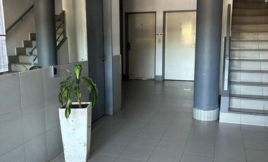 ALQUILER 3 AMB C /SEGURIDAD Y PARQUES, BUEN ACCESO