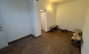 CASA 4 AMBIENTES + LOCAL COMERCIAL EN LIBERTAD