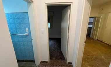 CASA 4 AMBIENTES + LOCAL COMERCIAL EN LIBERTAD