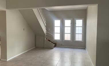 CASA EN VENTA EN PEHUAJÓ CON PILETA