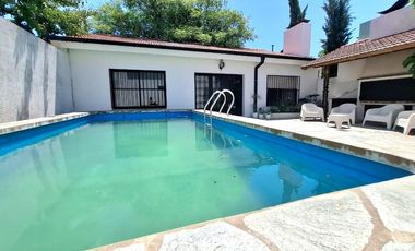 CASA EN VENTA EN PEHUAJÓ CON PILETA