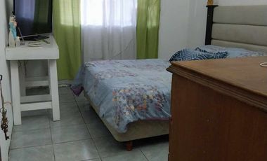 VENTA CASA 3 AMBIENTES GONZALEZ CATAN