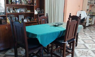 VENTA CASA 3 AMBIENTES GONZALEZ CATAN