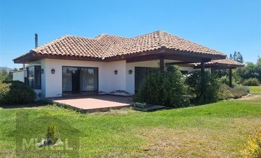 Casa en Arriendo en COLEGIO TREBULCO, CAMINO CARAMPANGUE, AUTOPISTA DEL SOL