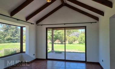 Casa en Arriendo en COLEGIO TREBULCO, CAMINO CARAMPANGUE, AUTOPISTA DEL SOL
