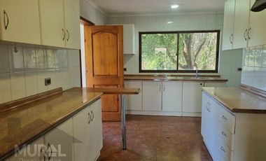 Casa en Arriendo en COLEGIO TREBULCO, CAMINO CARAMPANGUE, AUTOPISTA DEL SOL