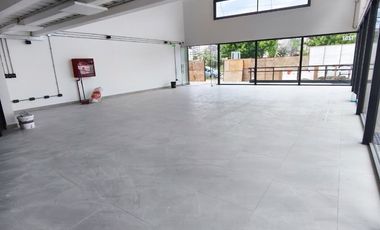 Local Comercial en Arriendo en 1 norte con 5 1/2 oriente