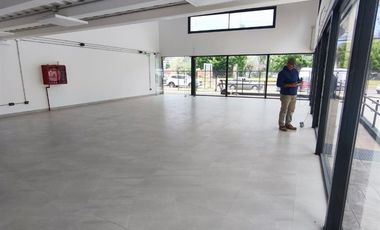 Local Comercial en Arriendo en 1 norte con 5 1/2 oriente