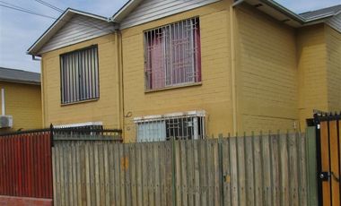 Casa en Venta en Cómoda casa en sector los Maitenes, Quilicura