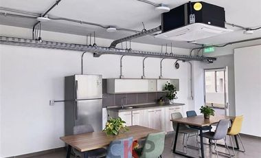 Oficina en Venta en Ideal Datacenter/Cowork Planta LIbre de 327 m2 Centro Cívico Teatinos / Huérfanos Venta Sin Comisión