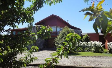 Casa en Arriendo en Camino El Corte - Jaime Guzmán - Isla de Maipo