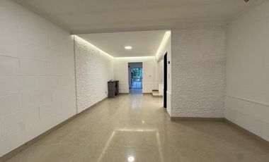 Duplex 5 amb en Munro + play + cochera doble