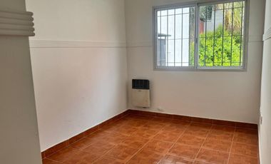 Duplex 5 amb en Munro + play + cochera doble