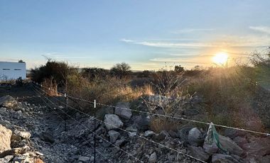 TERRENO COMERCIAL EN RENTA CIUDAD MADERAS MARQUÉS