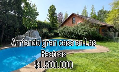Casa en Arriendo en Av las rastras