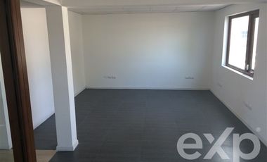 Oficina en Venta en Los Acacios C/Atacama