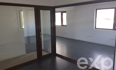 Oficina en Venta en Los Acacios C/Atacama