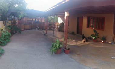 Casa en venta 3D/2B c/ 4 estacionamiento en Villa Galilea