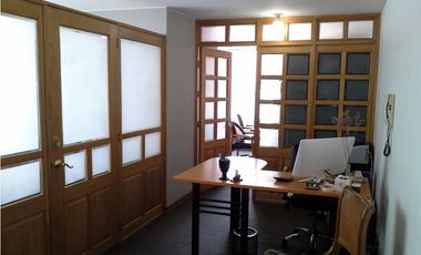 VENTA OFICINA VIRREY