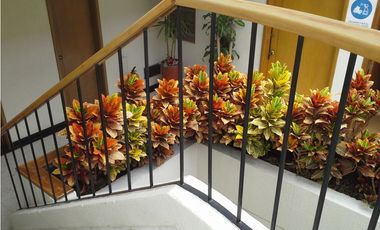 VENTA OFICINA VIRREY