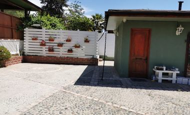 PRECIOSA CASA CON LANCHA Y MUEBLES INCLUIDOS