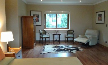 A SOLO 1 HORA DE SANTIAGO ESPECTACULAR CASA CAMPO