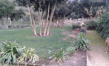 A SOLO 1 HORA DE SANTIAGO ESPECTACULAR CASA CAMPO