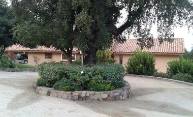 A SOLO 1 HORA DE SANTIAGO ESPECTACULAR CASA CAMPO